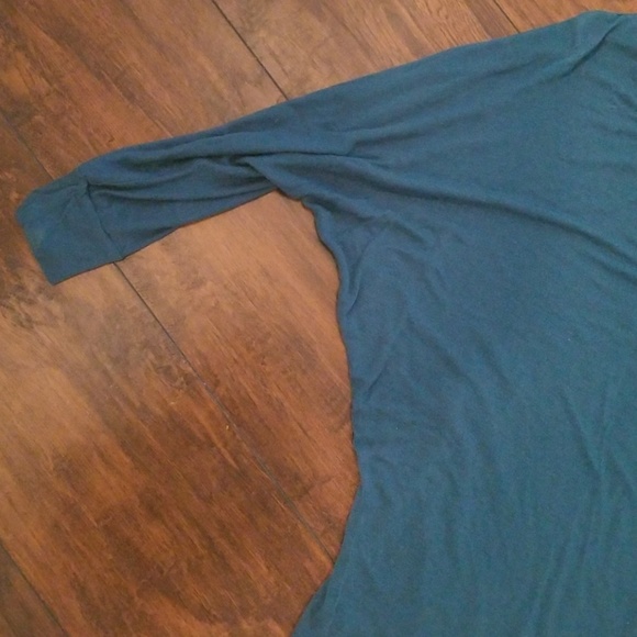 Slouchy 3 quarter sleeve teal shirt - Picture 2 of 3
